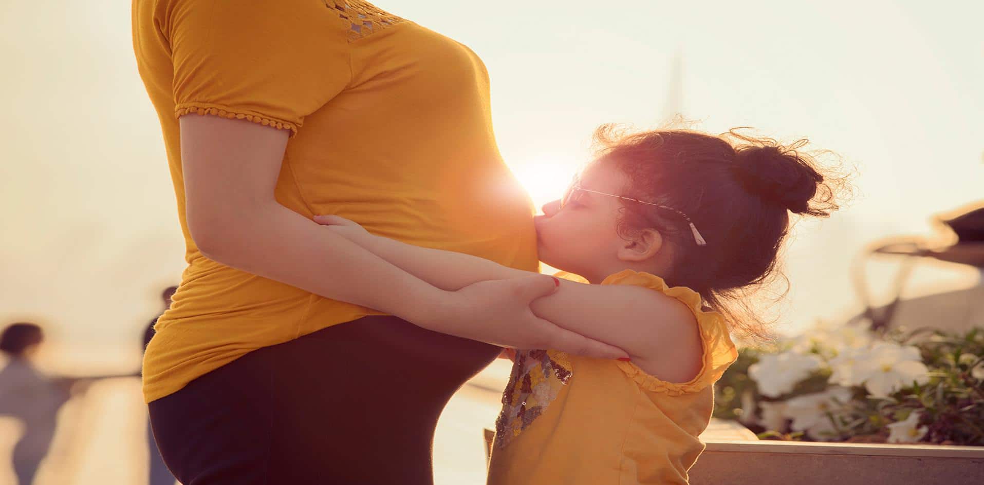 Mãe, filha e uma nova vida que está por vir